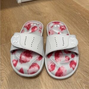 Under Armour Kids Slide Sandals - White and pink